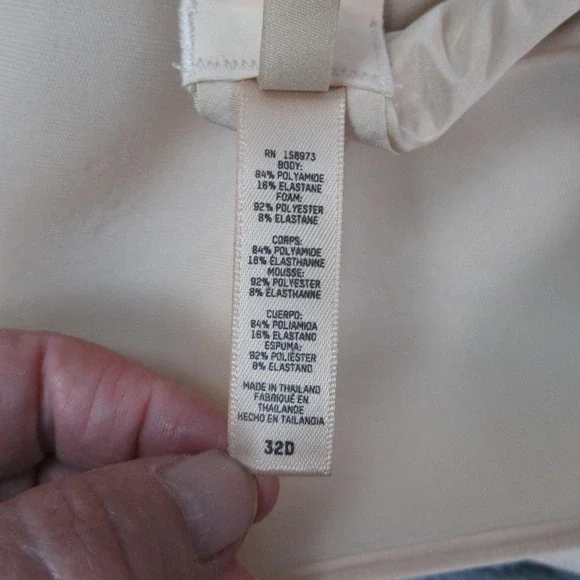 Skims Weightless Scoop Bra Womens 32D Beige Wireless T-Shirt Lightly Lined NWT - Picture 5 of 8